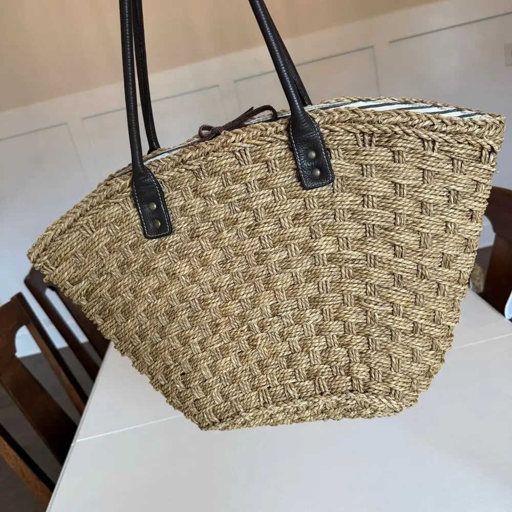 J. Crew Woven Sea Grass Tote Purse Beige Large Bag Beach Leather Handles Chic